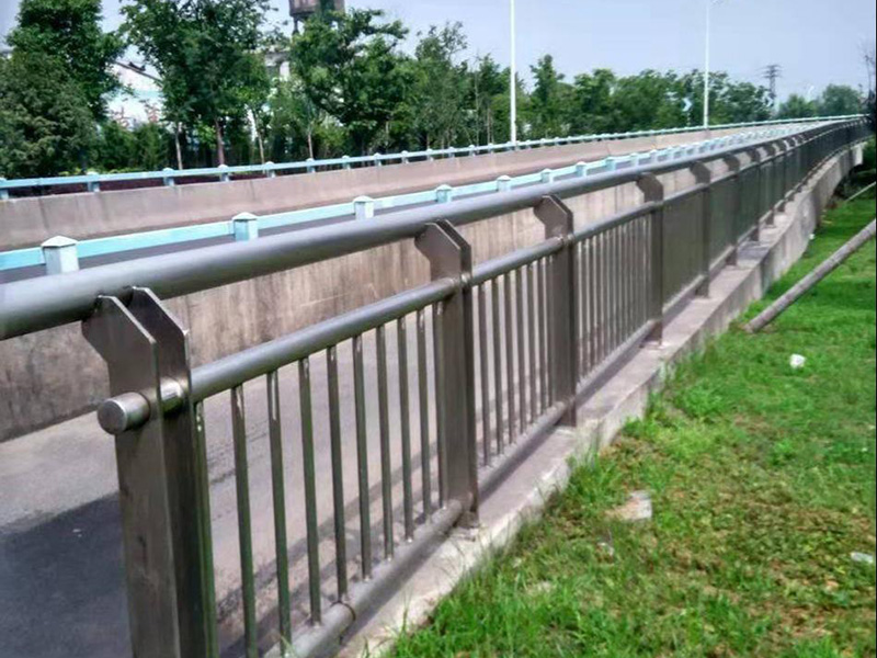 河道護(hù)欄