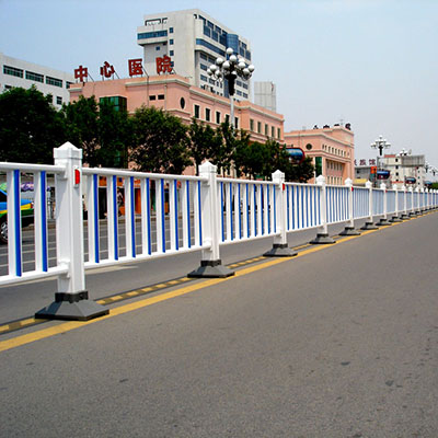 市政道路護欄