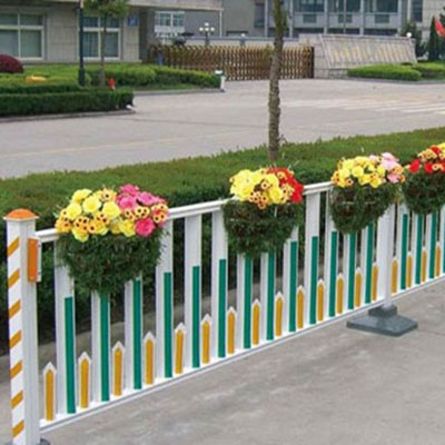 道路隔離柵